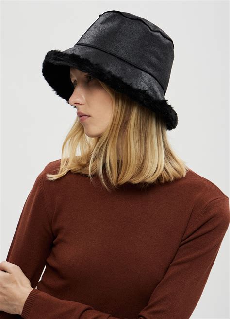 cappellino prada donna|Cappelli e Guanti da Donna .